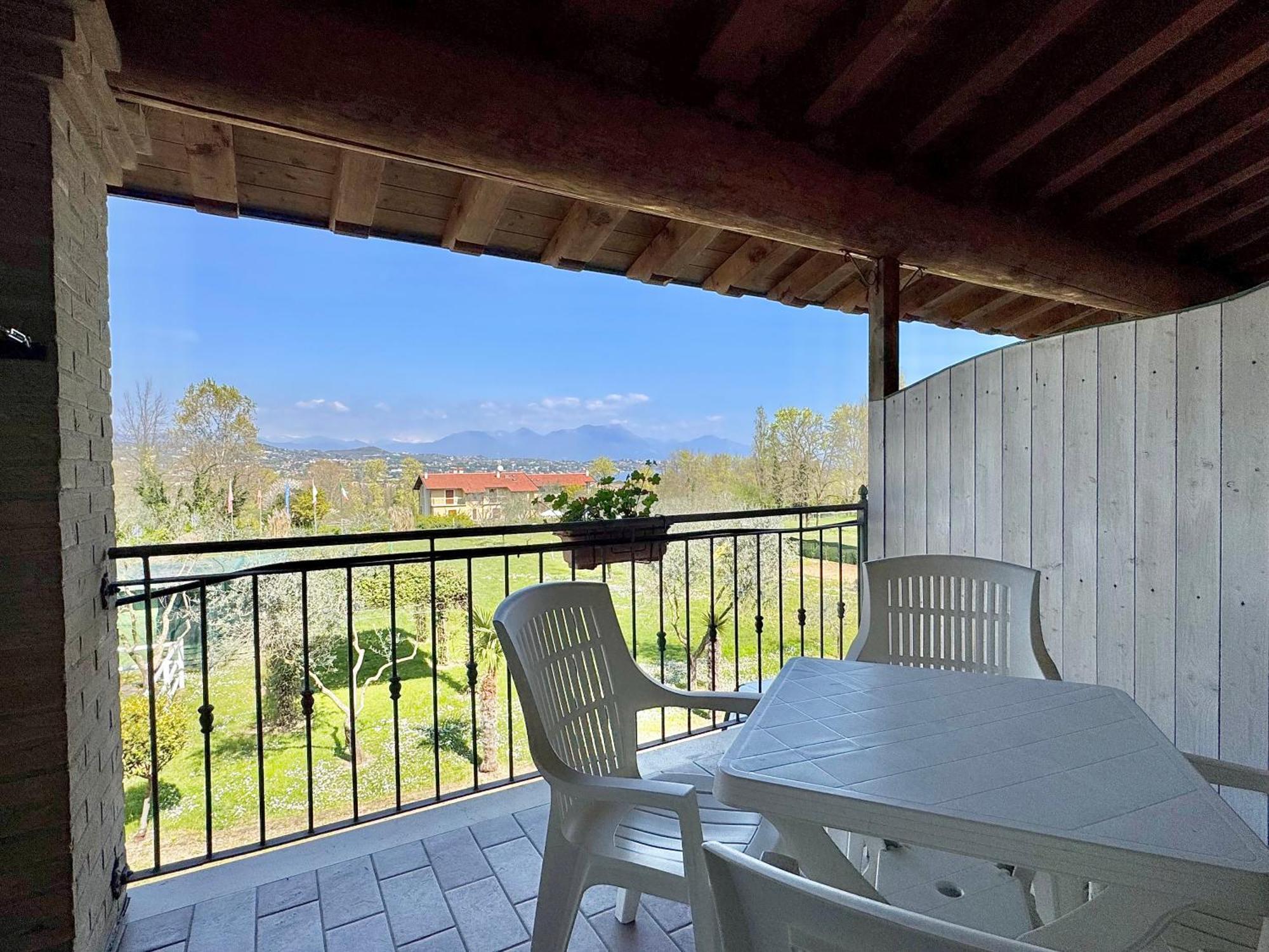 Agriturismo B&B Cascina Reciago Дезенцано-дель-Гарда Экстерьер фото