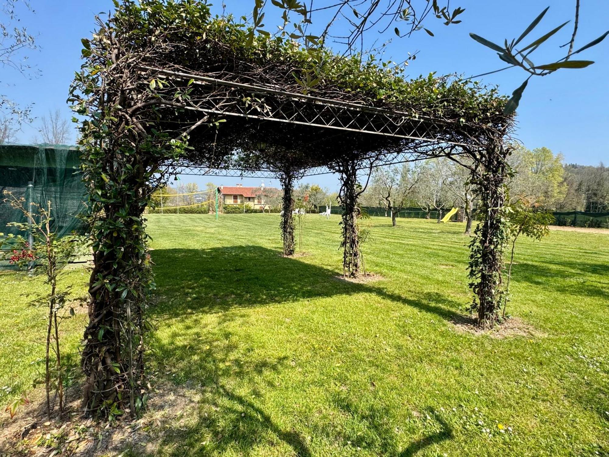Agriturismo B&B Cascina Reciago Дезенцано-дель-Гарда Экстерьер фото