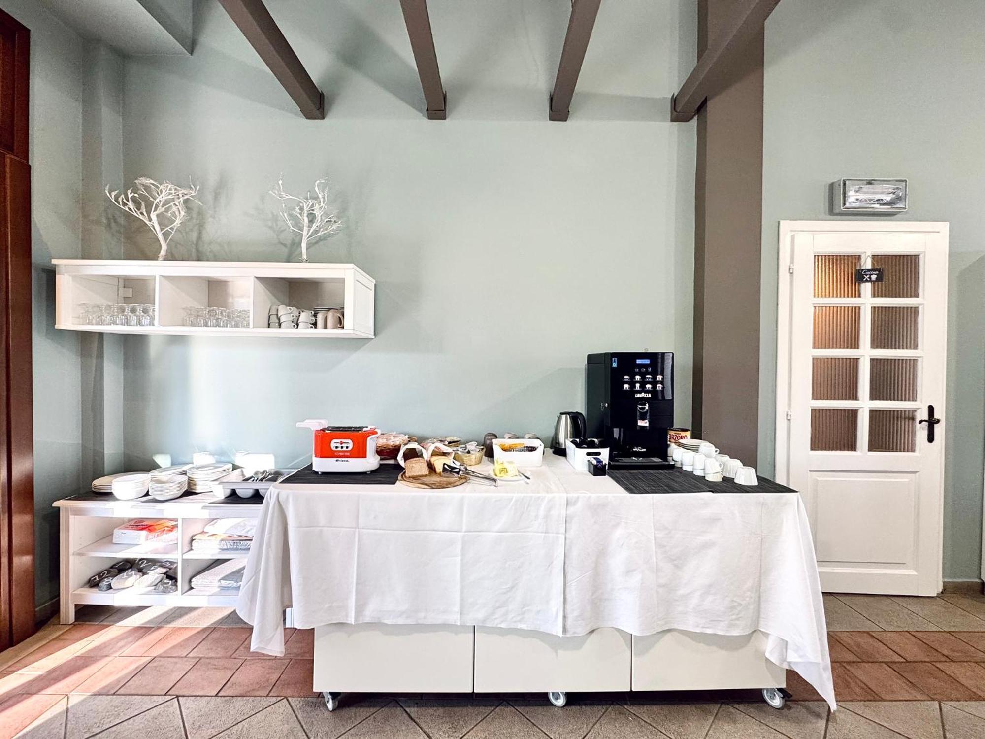 Agriturismo B&B Cascina Reciago Дезенцано-дель-Гарда Экстерьер фото